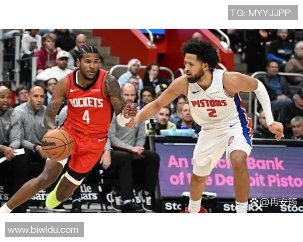 2015年火箭队与尼克斯队激战回顾精彩瞬间与球星表现分析