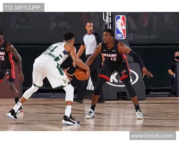 1971年湖人与雄鹿的传奇对决回顾与历史影响分析